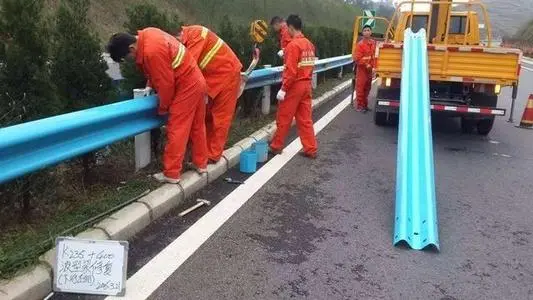 報(bào)考道路養(yǎng)護(hù)工需要什么資料